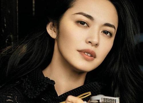 女明星如何笑出声,魅力四溢的欢乐瞬间